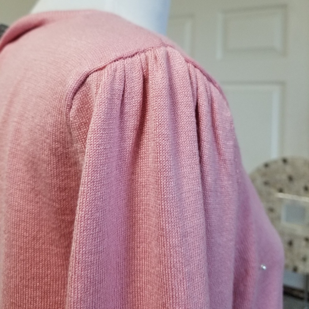 🆕️⬇️By Design Blush Sweater With Front Body Pearls - Picture 3 of 7